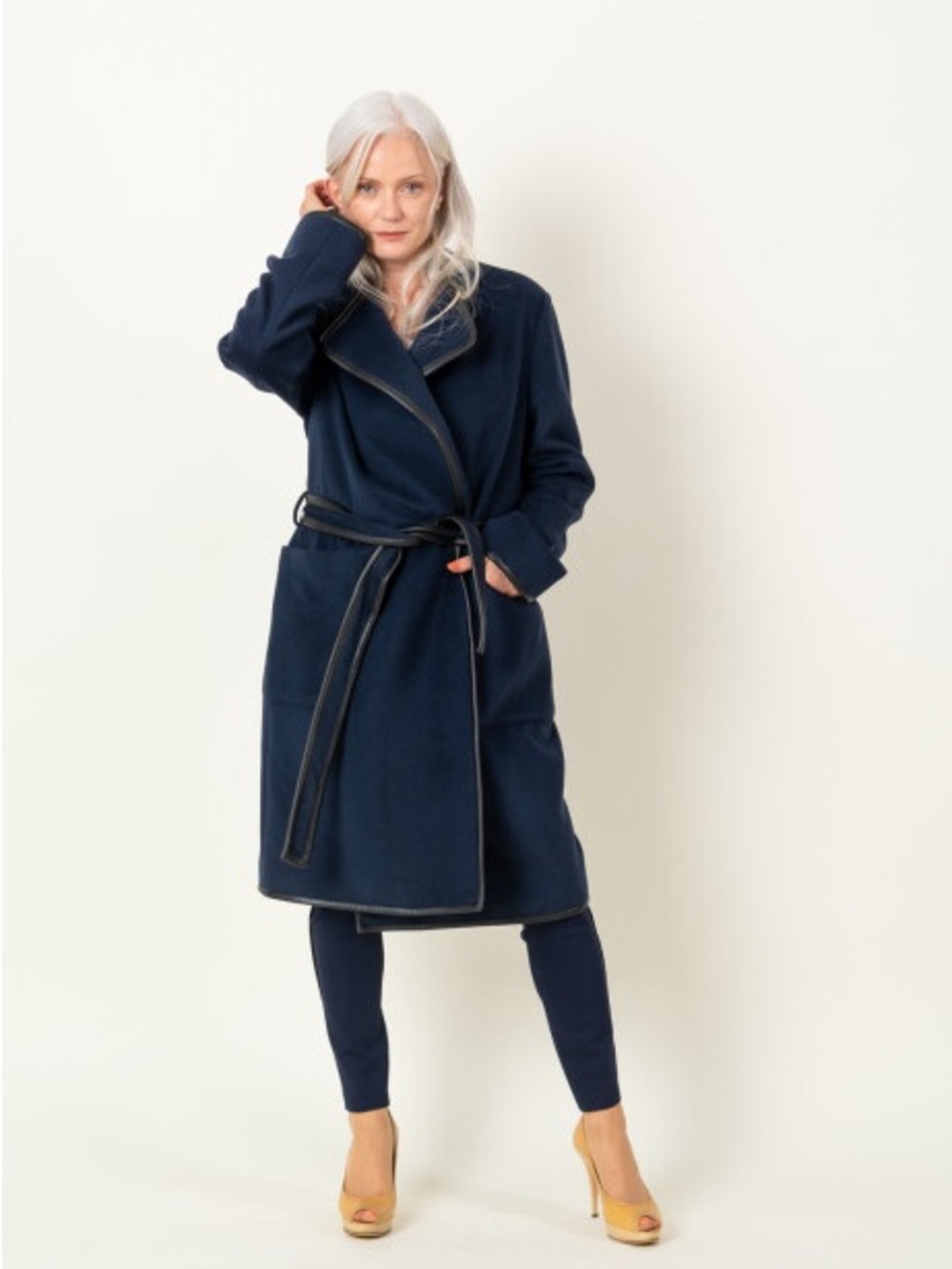 Elie Tahari Wool/Cashmere coat size s